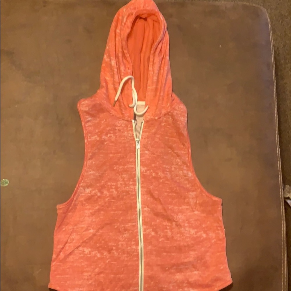 Razor Back Vest